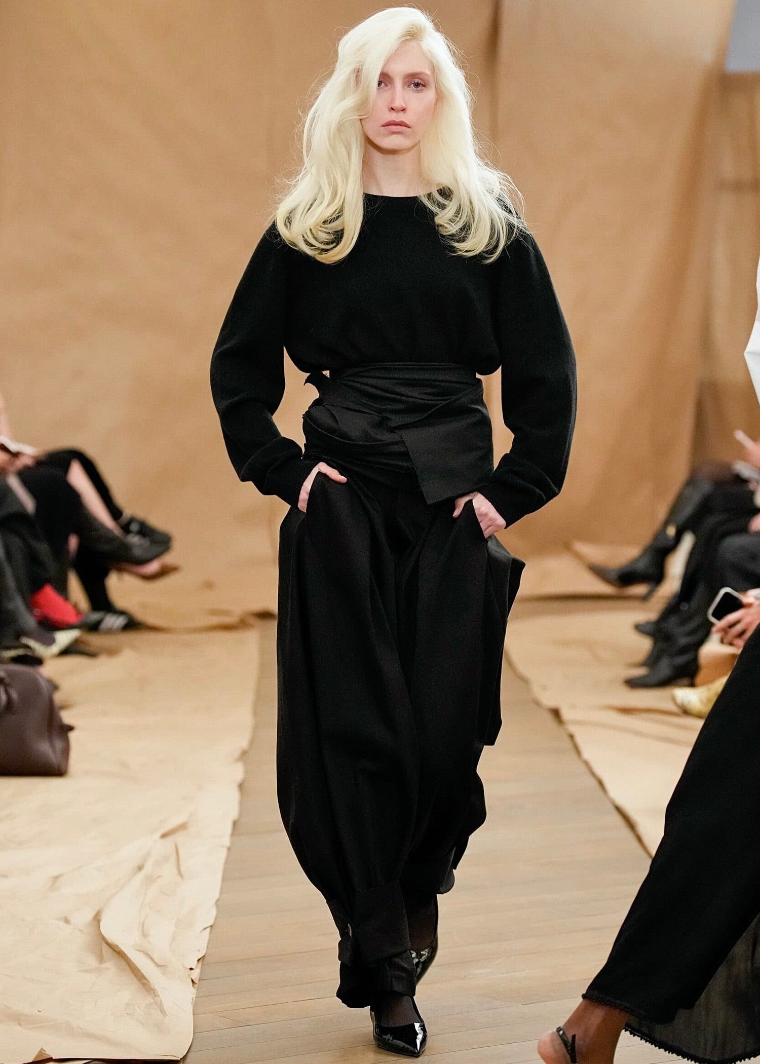 Roman Ankle Pant